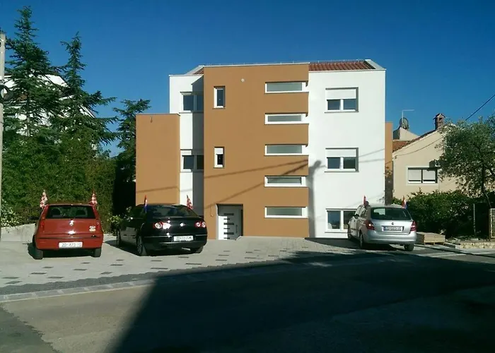 Lägenhet Ivanov Zadar